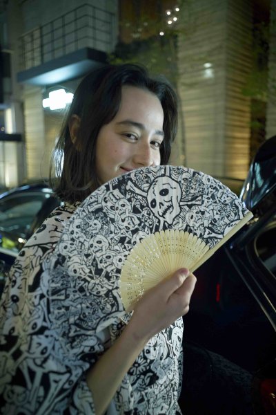 画像10: 雑踏髑髏 浴衣 (10)