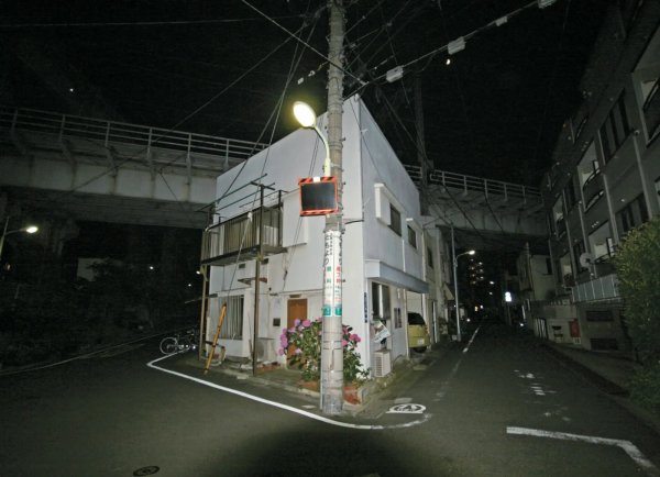 画像2: 僕とY字路Photograph ＜写真集＞ (2)