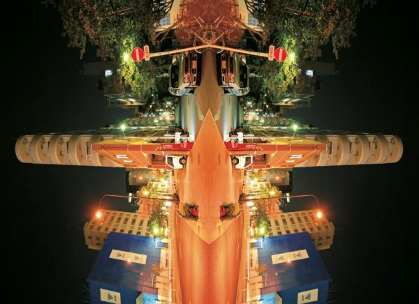 画像4: 僕とY字路Photograph ＜写真集＞ (4)